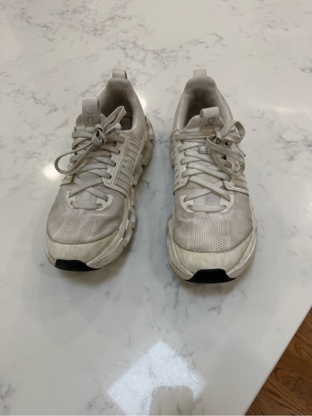 On Running Kids Sneakers in Light Beige and White